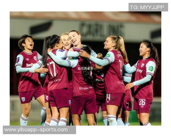 英女足轻松取胜主帅称中国女足留下明显空当